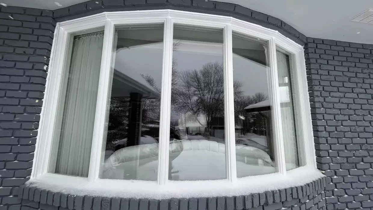 Bow window