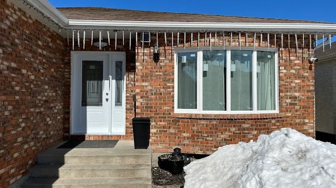 Top 3 signs your home windows are costing you more during winters in Winnipeg